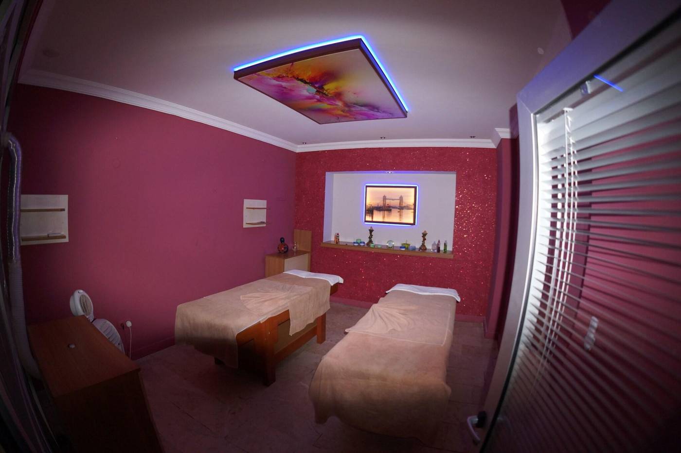 Tonoz-Beach-Hotel-Sports-and-Entertainment-71