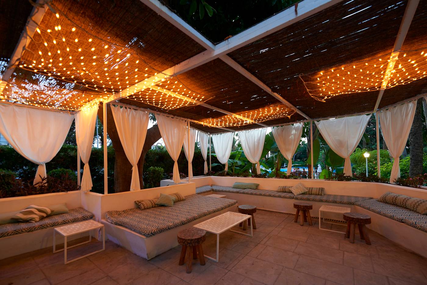 Palmasol-Hotel-Terrace-9