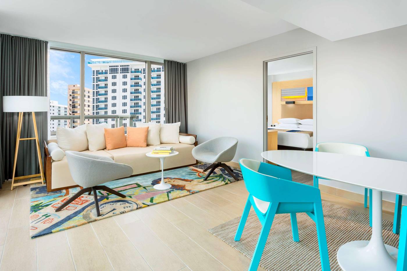 The Gates Hotel South Beach a Doubletree by Hilton - United States - MIAMI BEACH - Room - 8