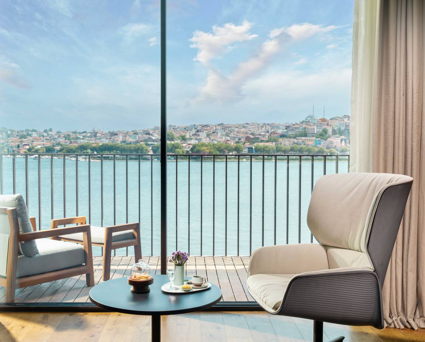 Rixos-Tersane-Istanbul-Room-14