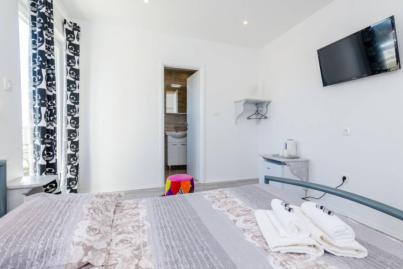 Guest-House-Nikolina-Room-37