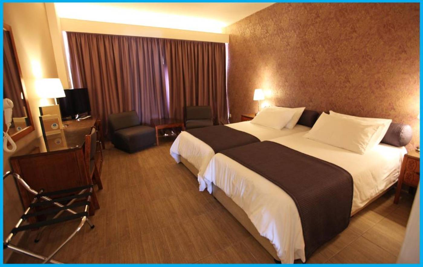 Poseidonia-Beach-Hotel-Room-10