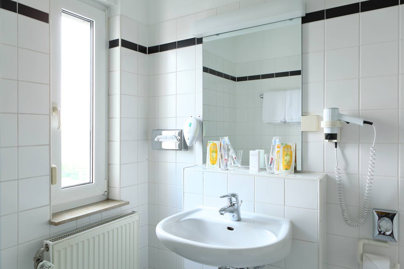 TRYP by Wyndham Bremen Airport-Germany-BREMEN-Room-2