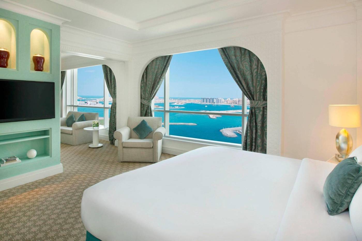 Habtoor-Grand-Resort--Autograph-Collection-Room-30