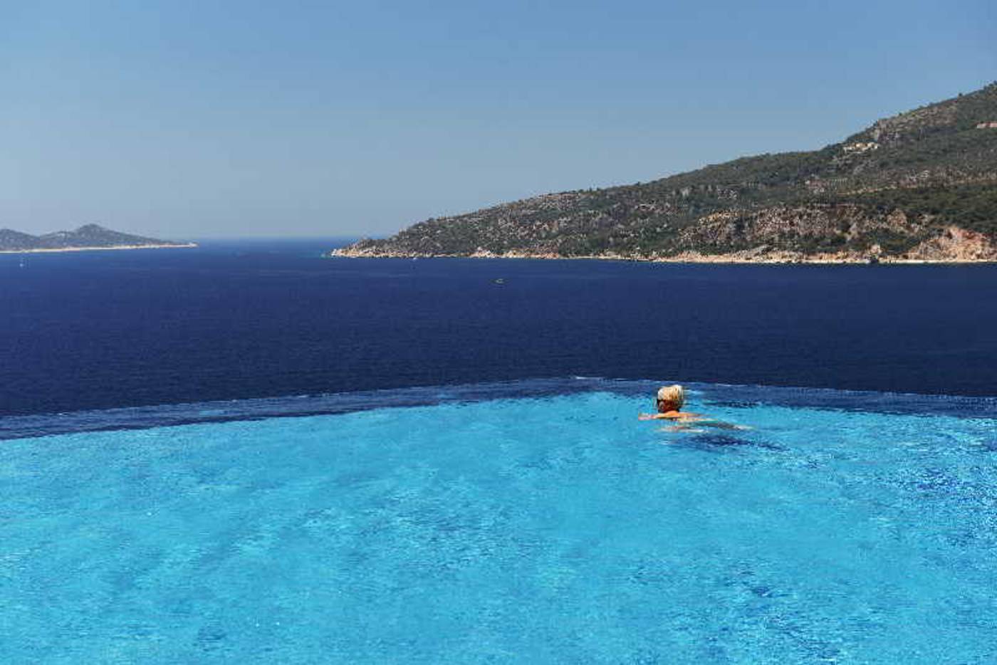 Kalamar-Hotel-Pool-44