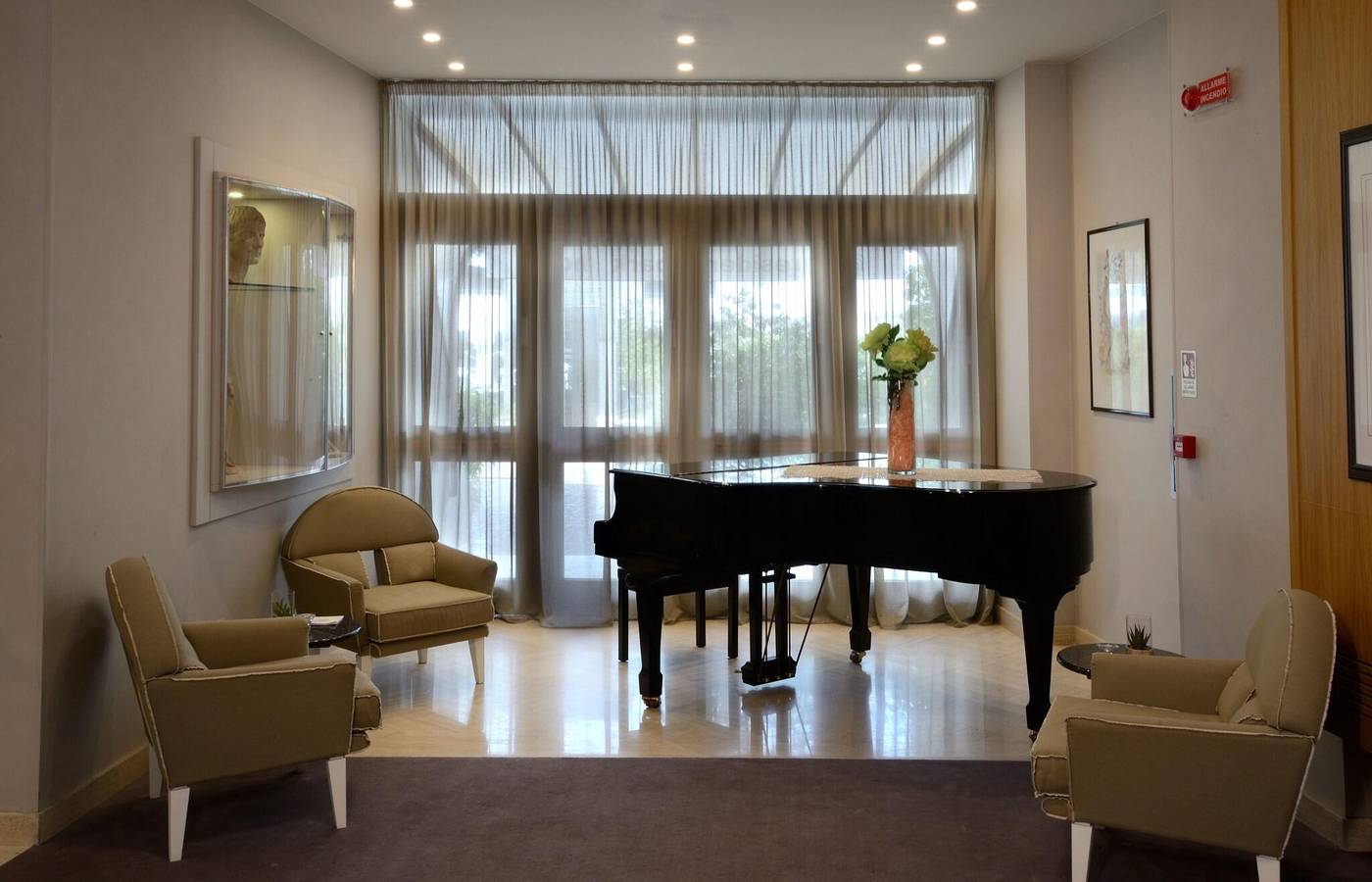 President-Park-Lobby-34