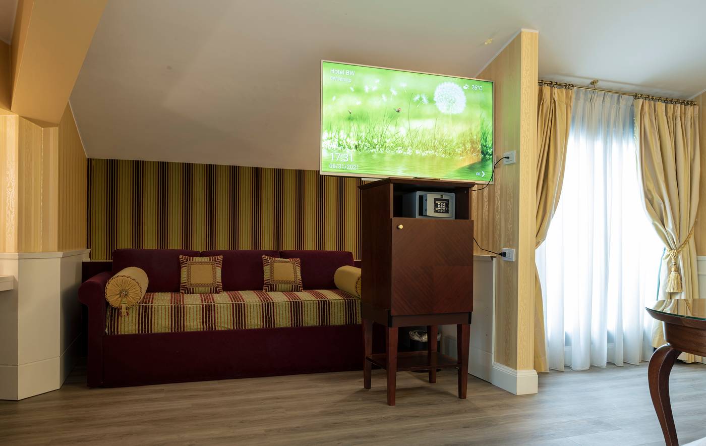 Antares-Hotel-Concorde--BW-Signature-Collection-Room-28