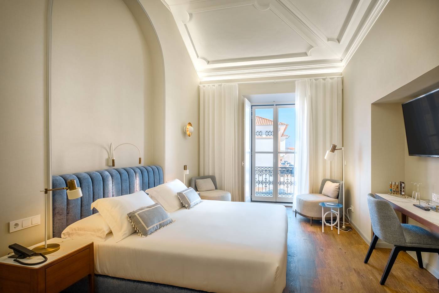 Mourasuites-Hotel-Room-21