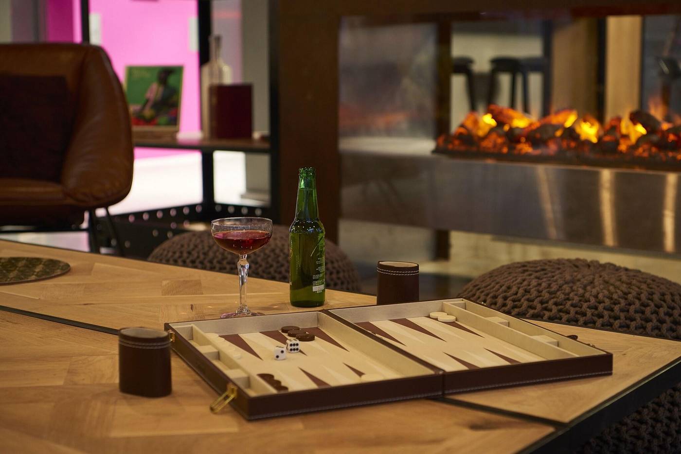 Moxy-Dublin-City-Lobby-18