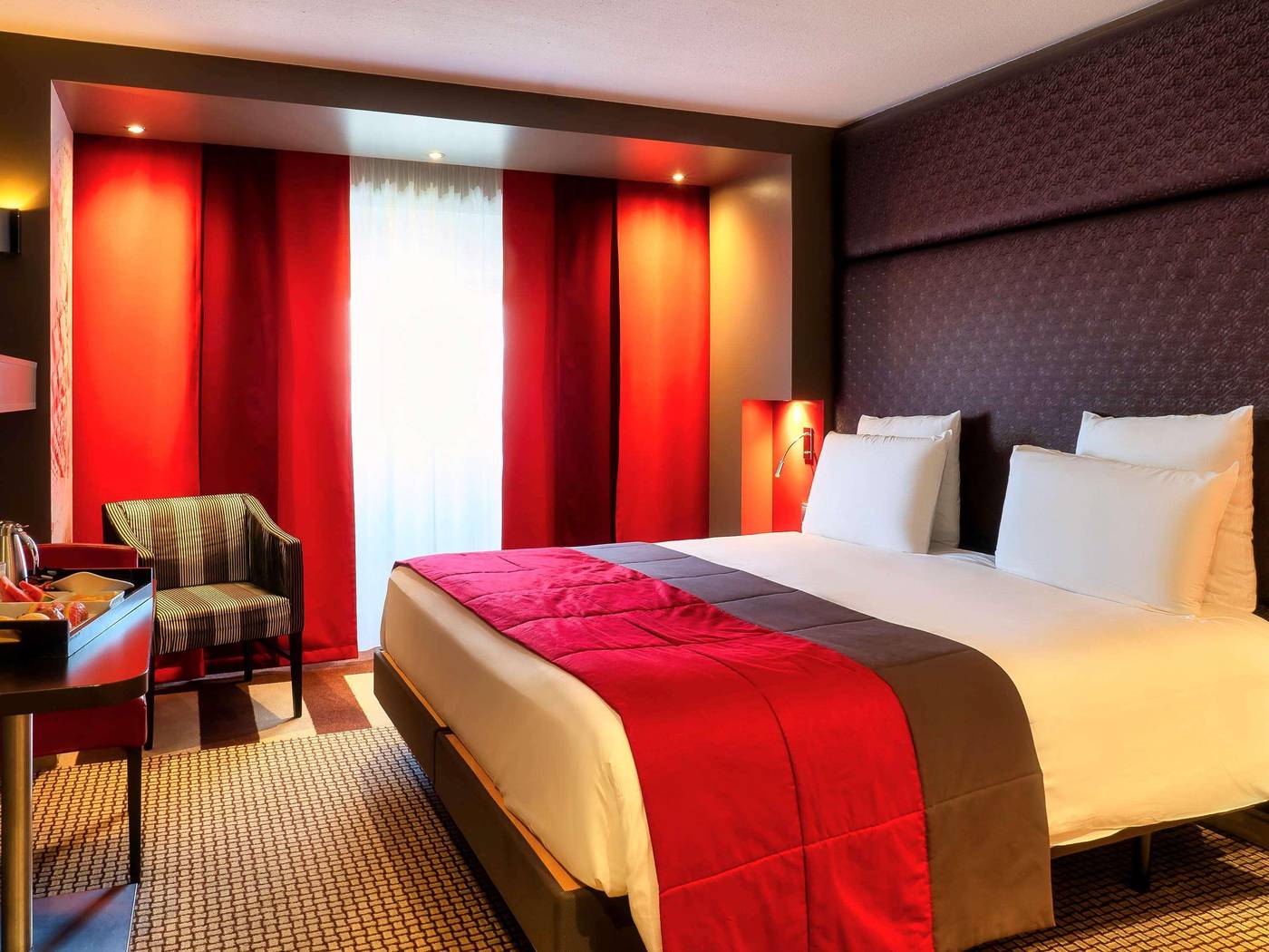 Mercure-Paris-Montmartre-Sacre-Coeur-Room-33