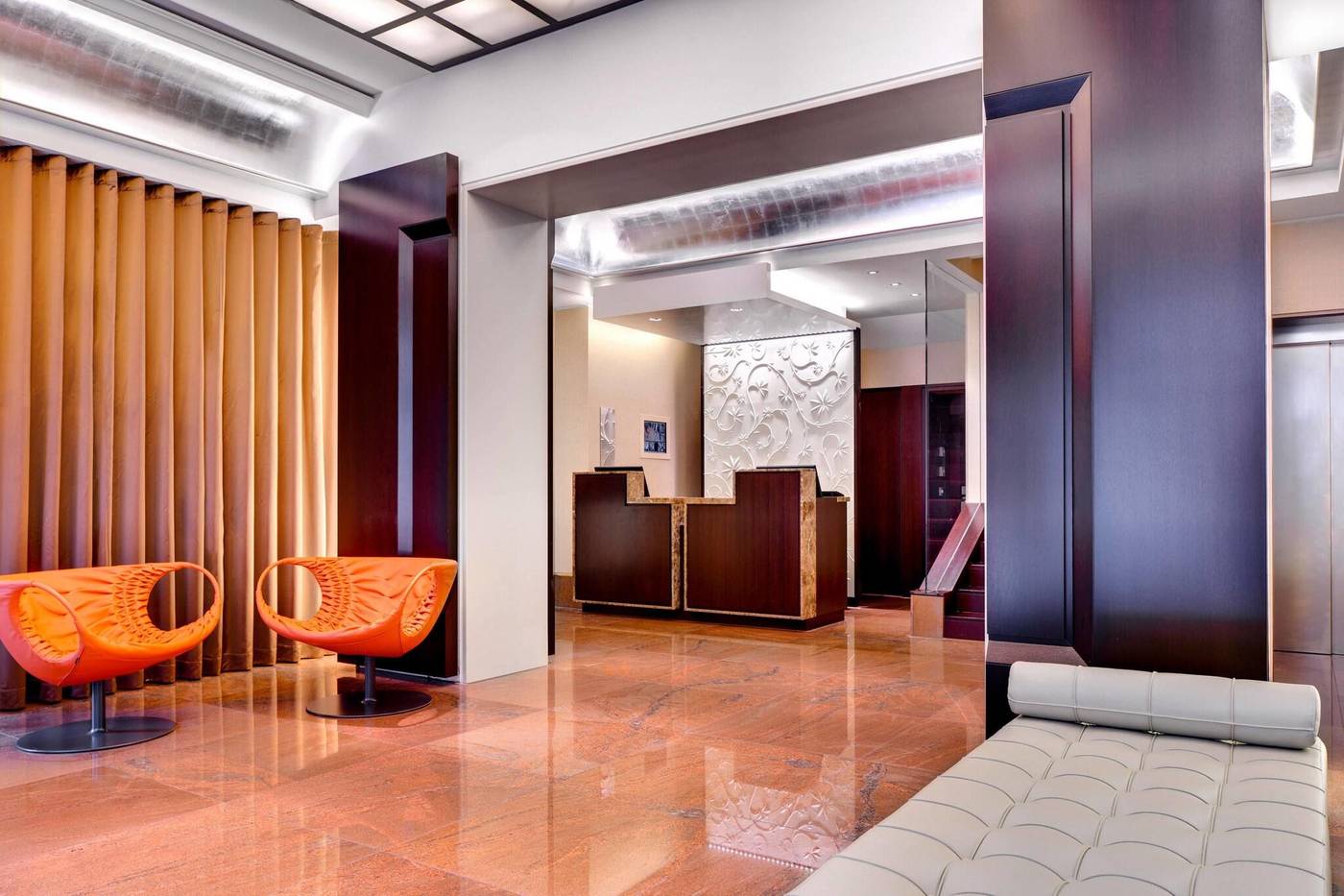 Renaissance Lucerne Hotel-Switzerland-LUCERNE-Lobby-5