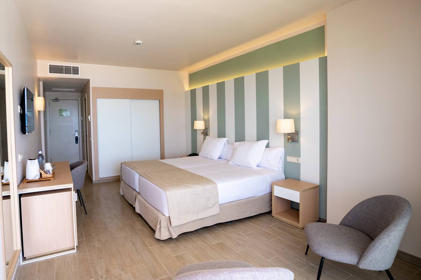 Hotel-55-Santo-Tomas-Room-22