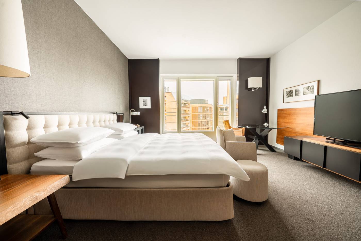 Grand-Hyatt-Berlin-Room-25