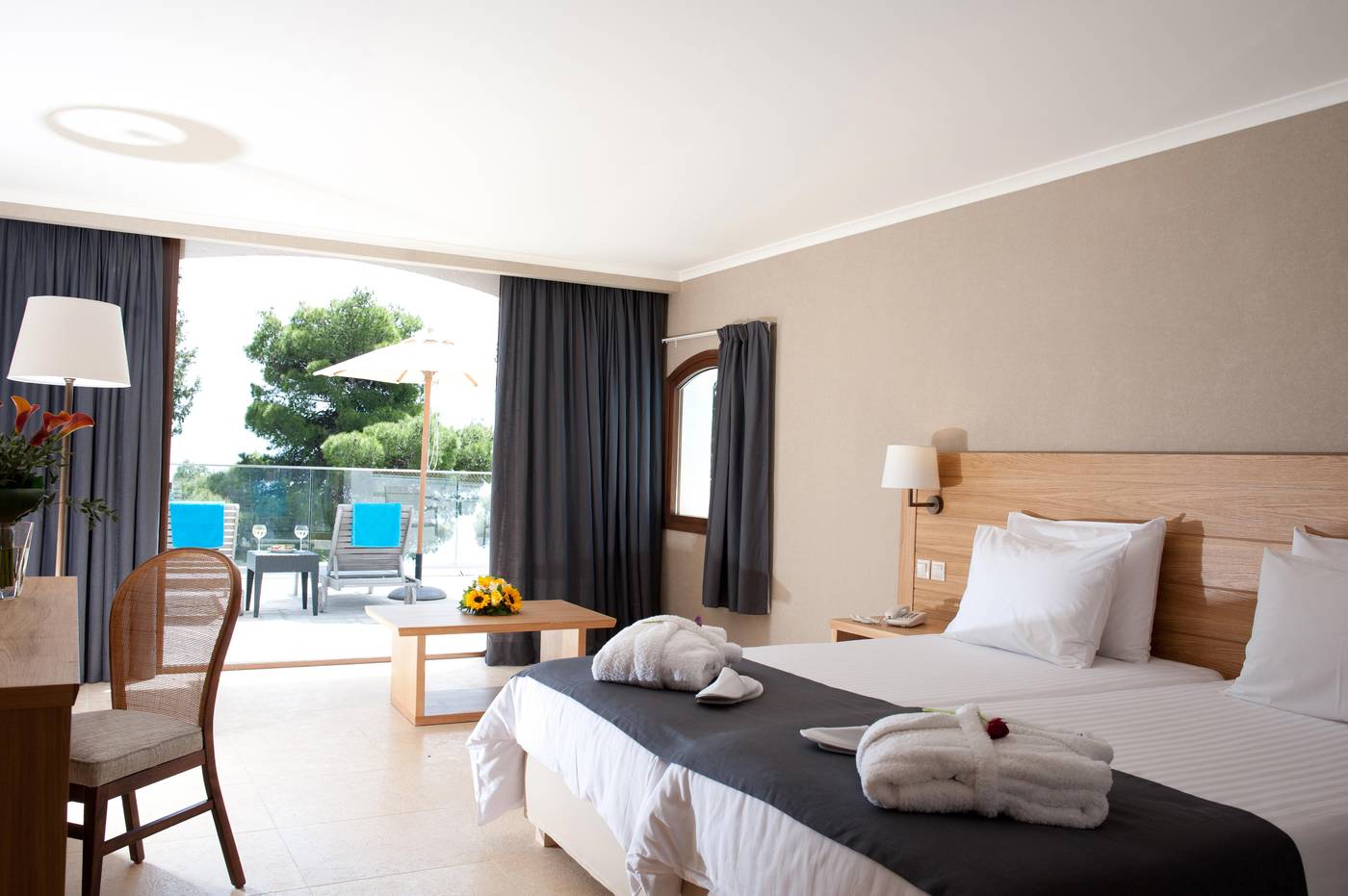 Corfu-Holiday-Palace-Room-27