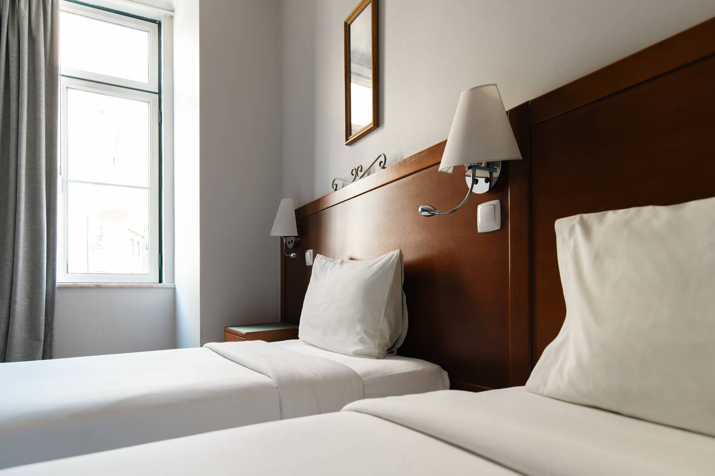 Residencial-Alcobia-Room-17