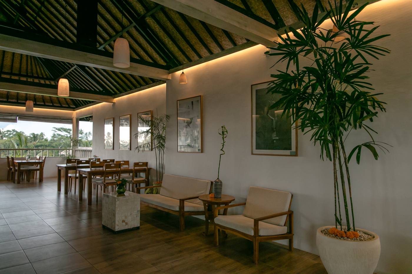 B.Saya-Indonesia-Bali-Lobby-10
