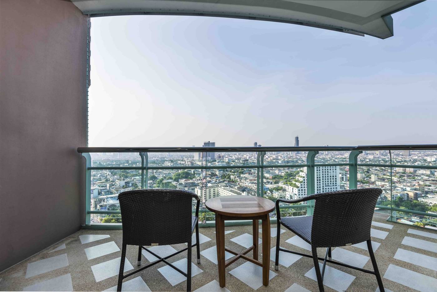 Chatrium-Hotel-Riverside-Bangkok-Room-24