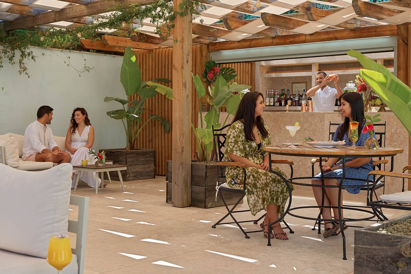 The-One-Palacio-Da-Anunciada-Bar-21