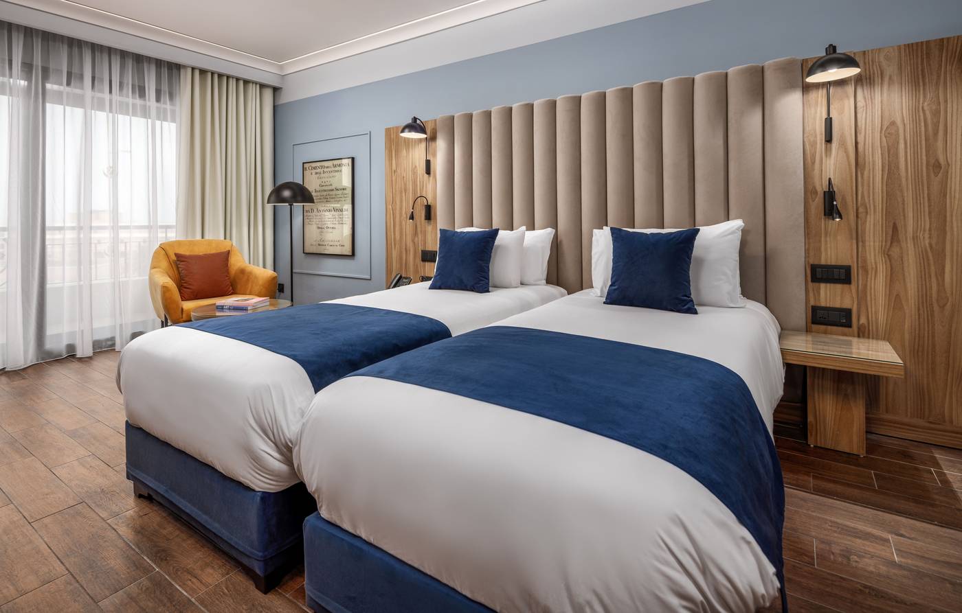 Vivaldi-Hotel-Room-11