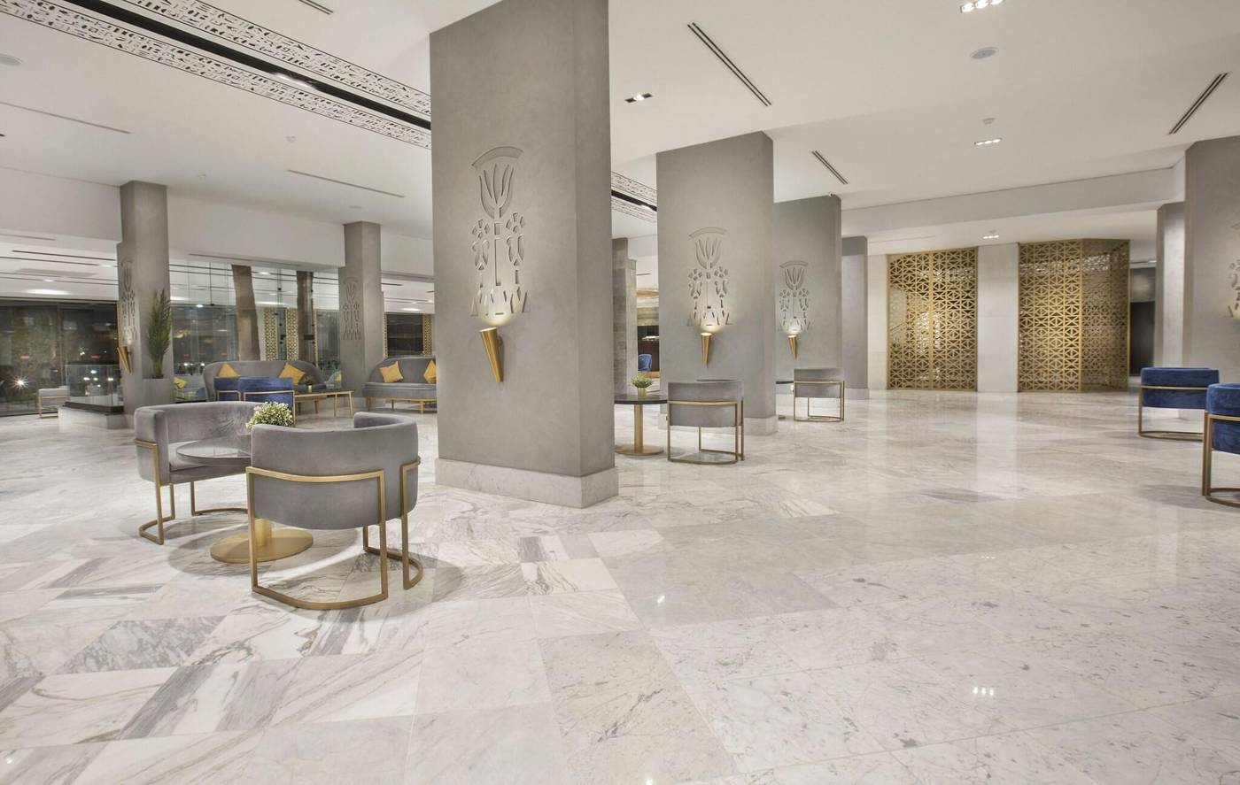 Pyramisa-Hotel-Luxor-Lobby-15