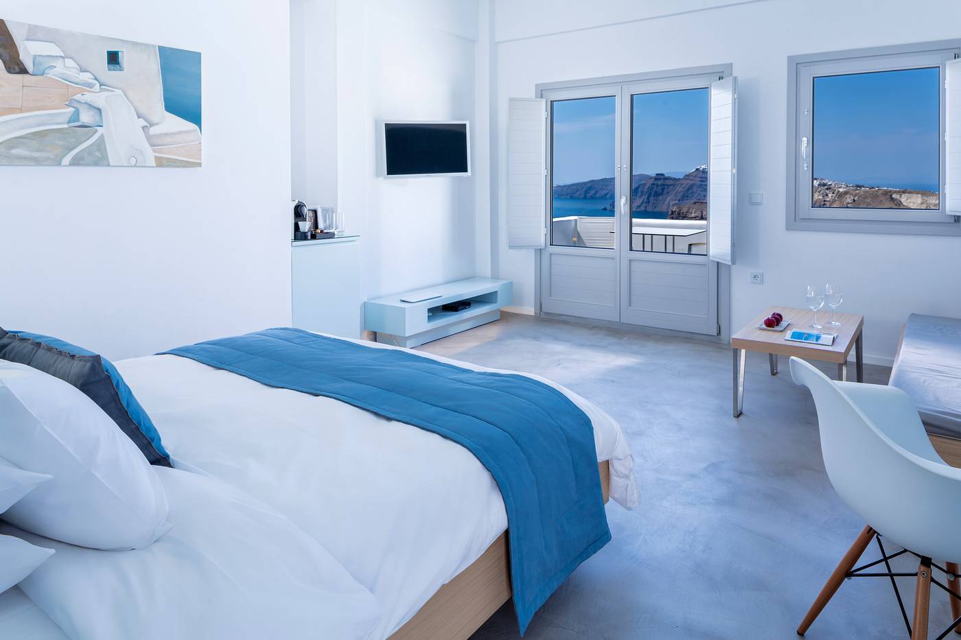 Alti-Santorini-Suites-Room-5