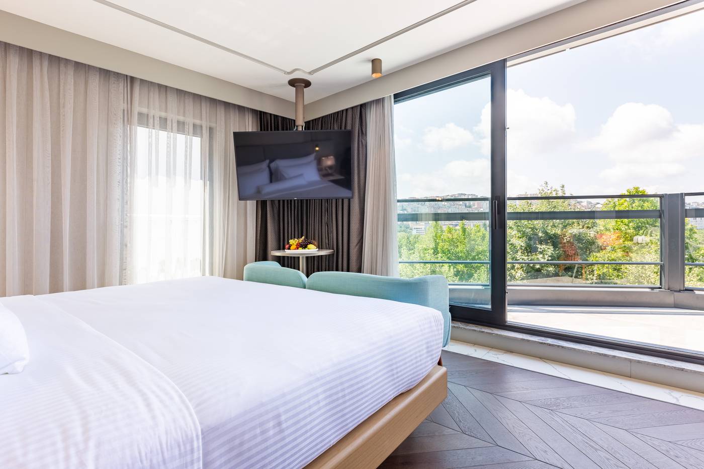 Stayso-The-House-Hotel-Room-42