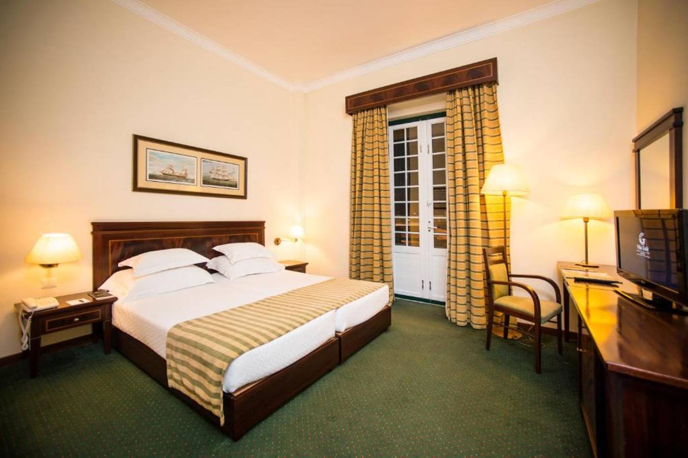 Vila-Gale-Ericeira-Room-17