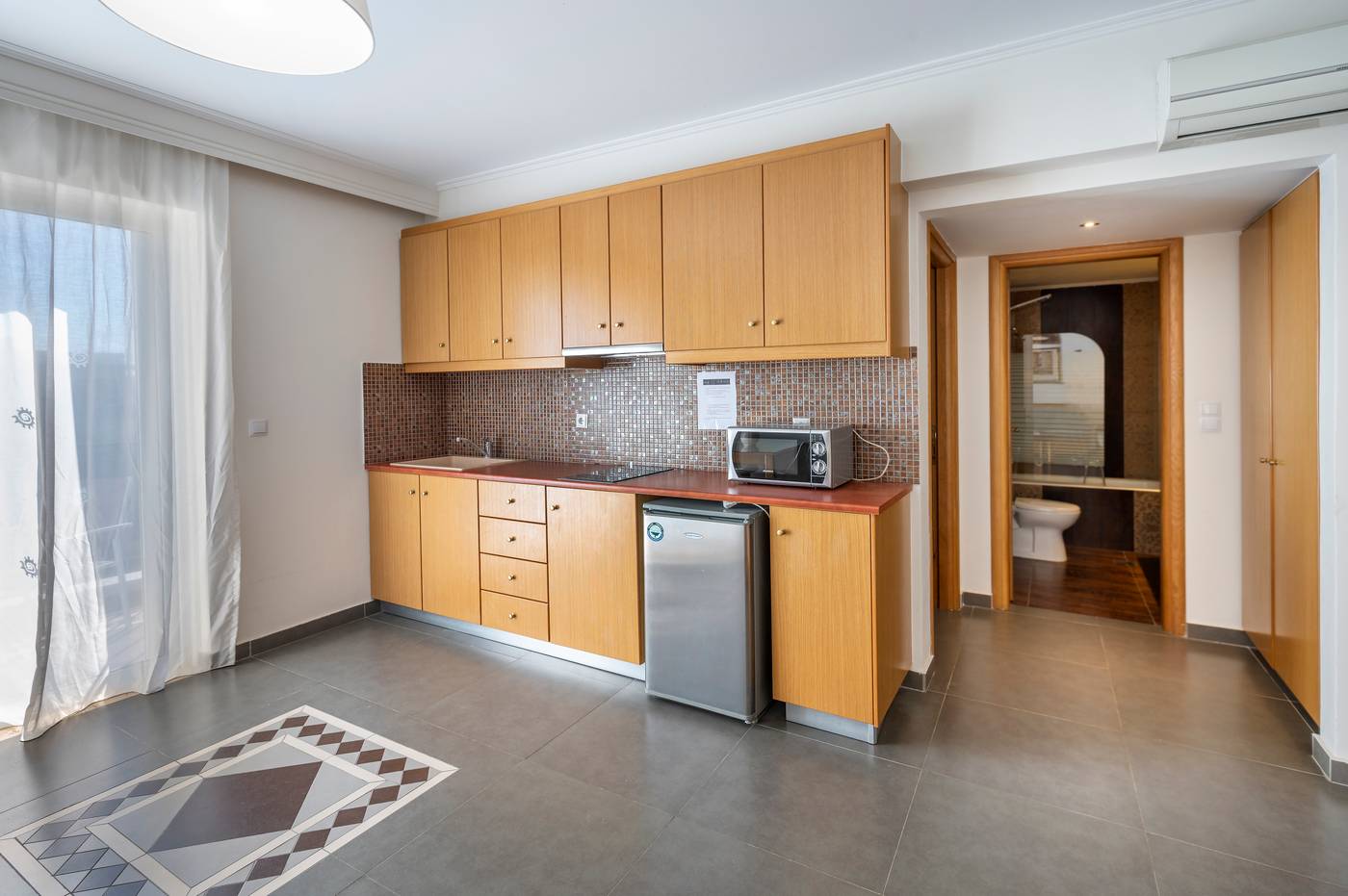 Peridis-Family-Resort-Room-44