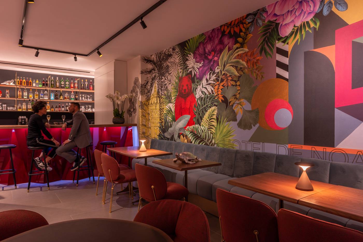 Hotel-Golden-Tulip-Opera-De-Noailles-Bar-9