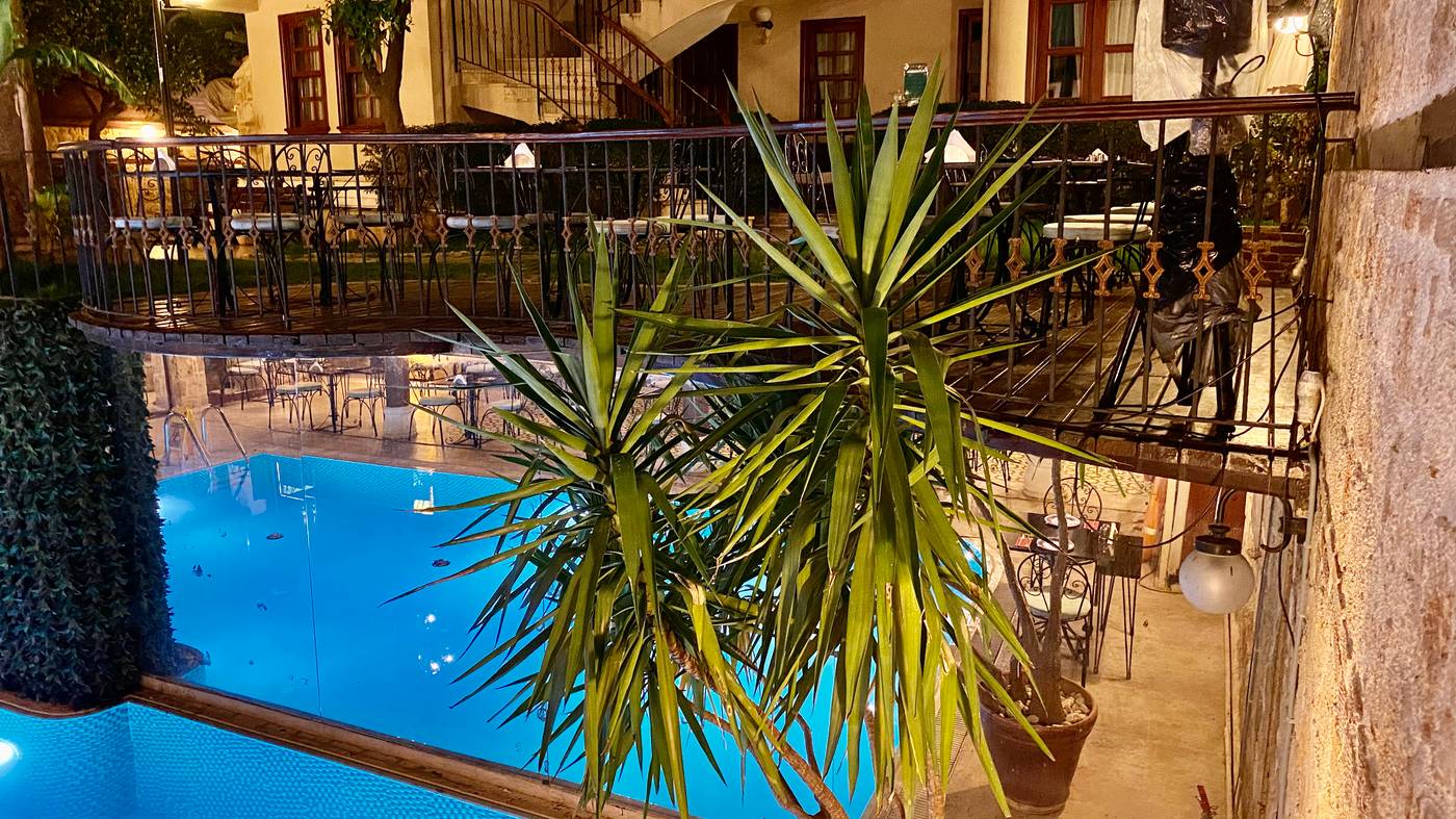 Mediterra-Art-Boutique-Hotel-Pool-42