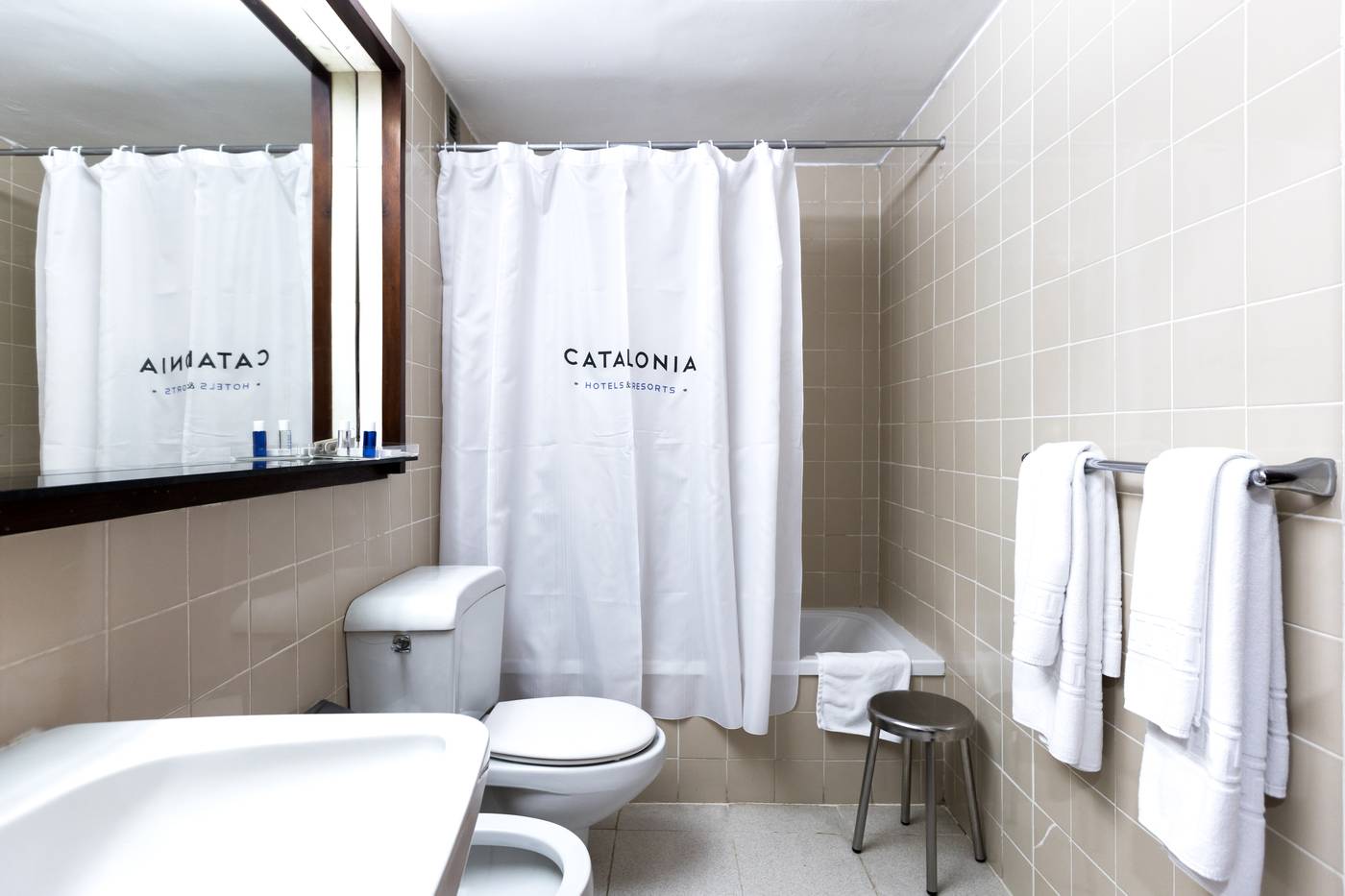 Catalonia-Punta-del-Rey-Room-32