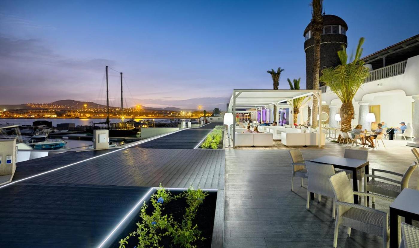 Barcelo-Fuerteventura-Royal-Level--Family-Club--NU-Terrace-15