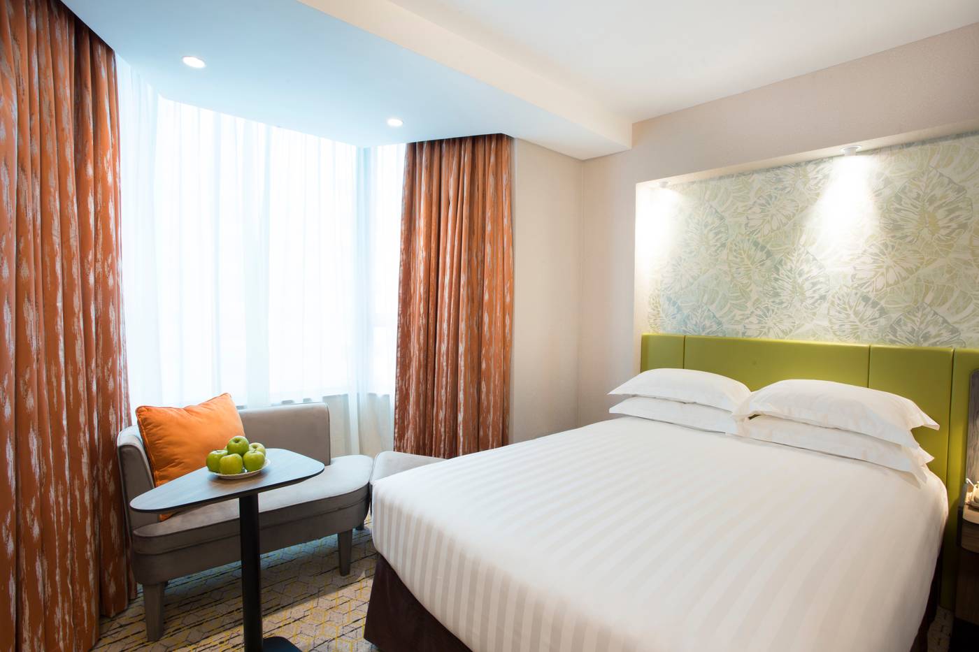 Wharney-Hotel-Room-21