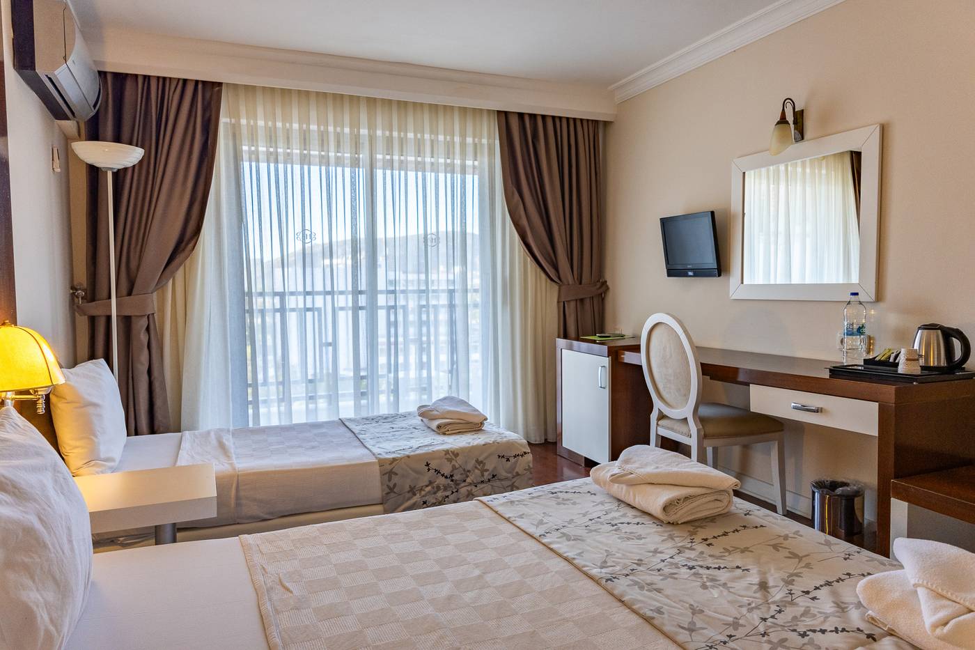 Sentinus-Hotel-Room-18