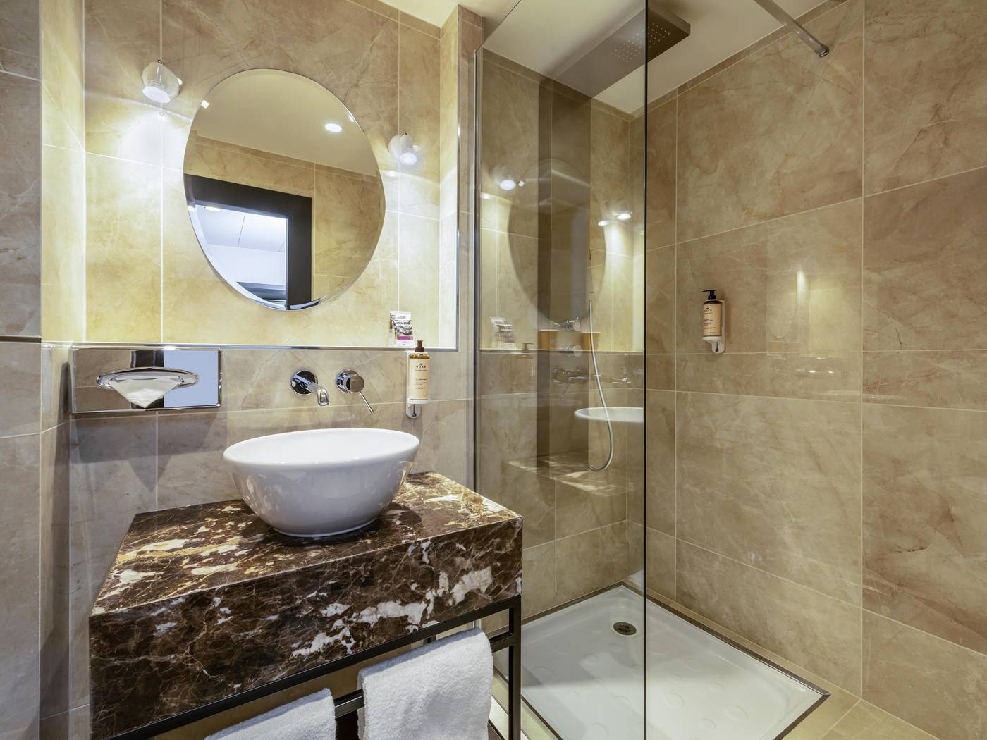 Mercure-Versailles-Parly-2-Room-42