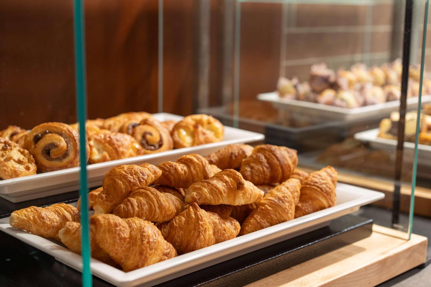 Embassy-Suites-by-Hilton-New-York-Manhattan-Times-Sq-Restaurant-75