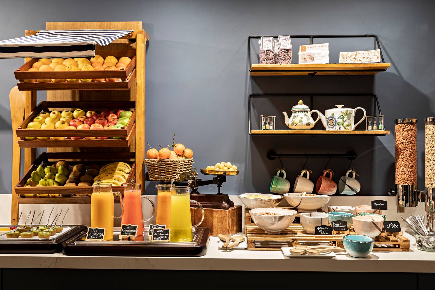 Hotel-Croisette-Beach-Cannes---Mgallery-General-view-72