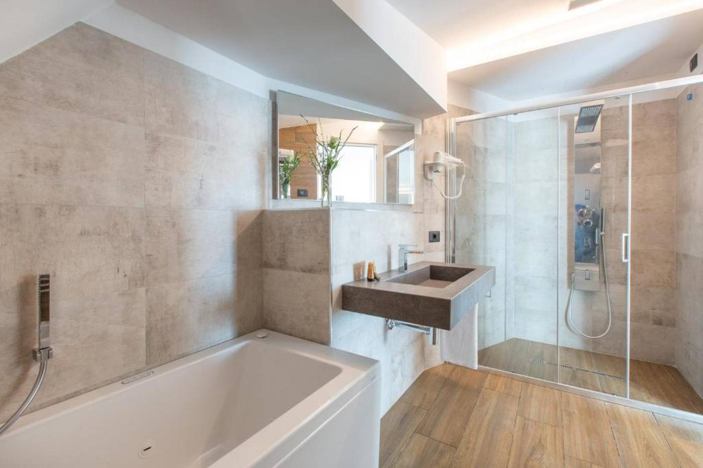 Grand-Hotel-Faraglioni-Room-20