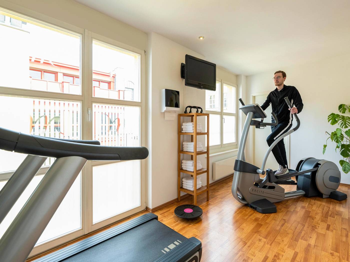 Mercure----Residenz-Berlin-Checkpoint-Charlie-Sports-and-Entertainment-79