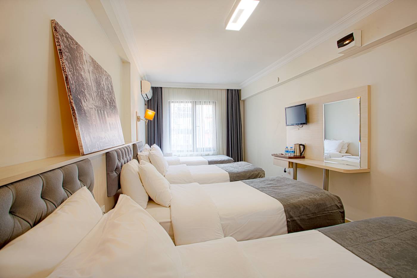 Sim-Hotel-Istanbul-Room-18