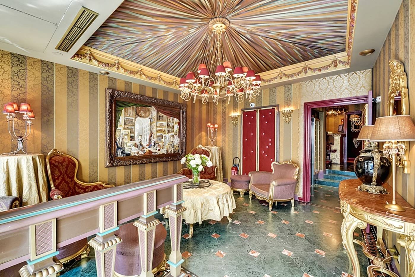 Villa Royale-France-PARIS-Lobby-3