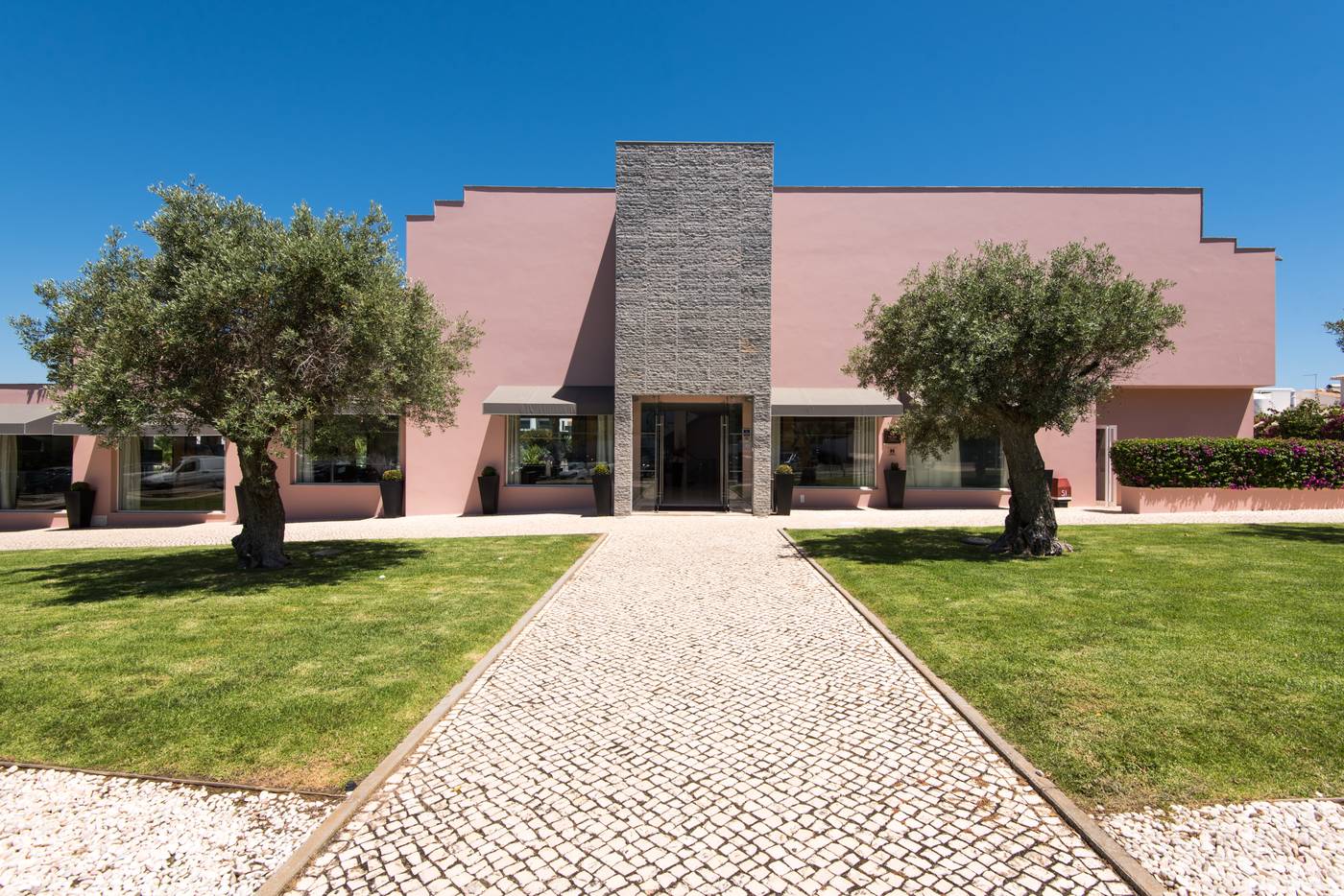 Vila-Gale-Praia-General-view-15