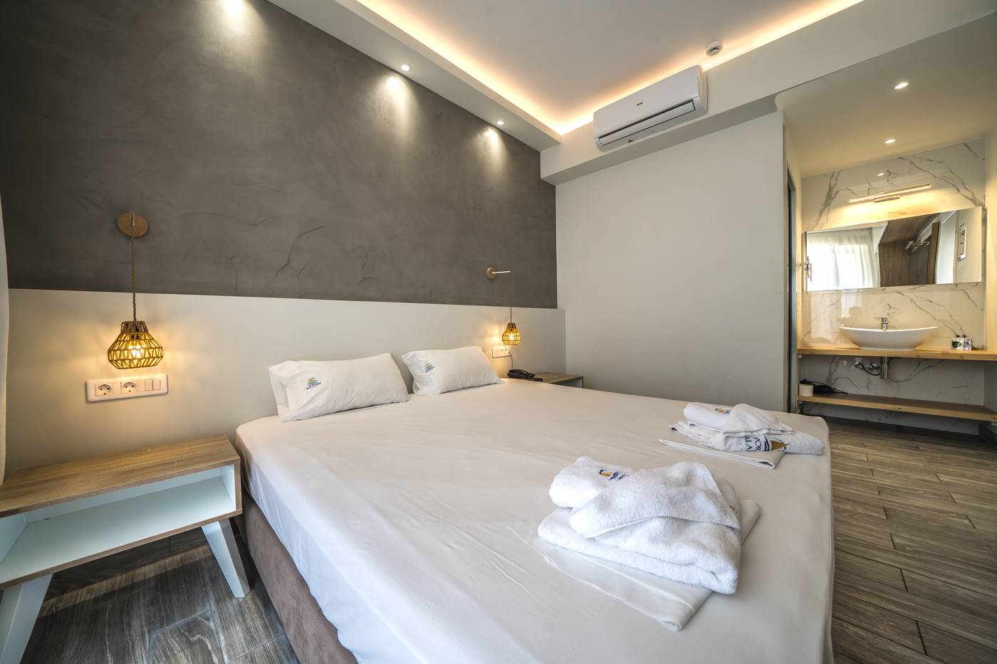 Porto-Kalamaki-Hotel-Apartments-Room-16