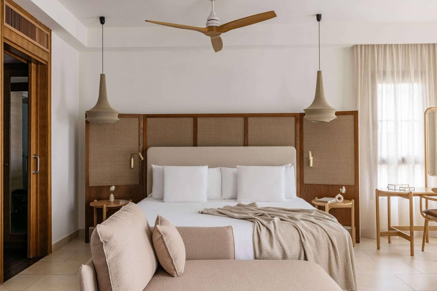 Gran-Melia-Palacio-de-Isora-Room-42