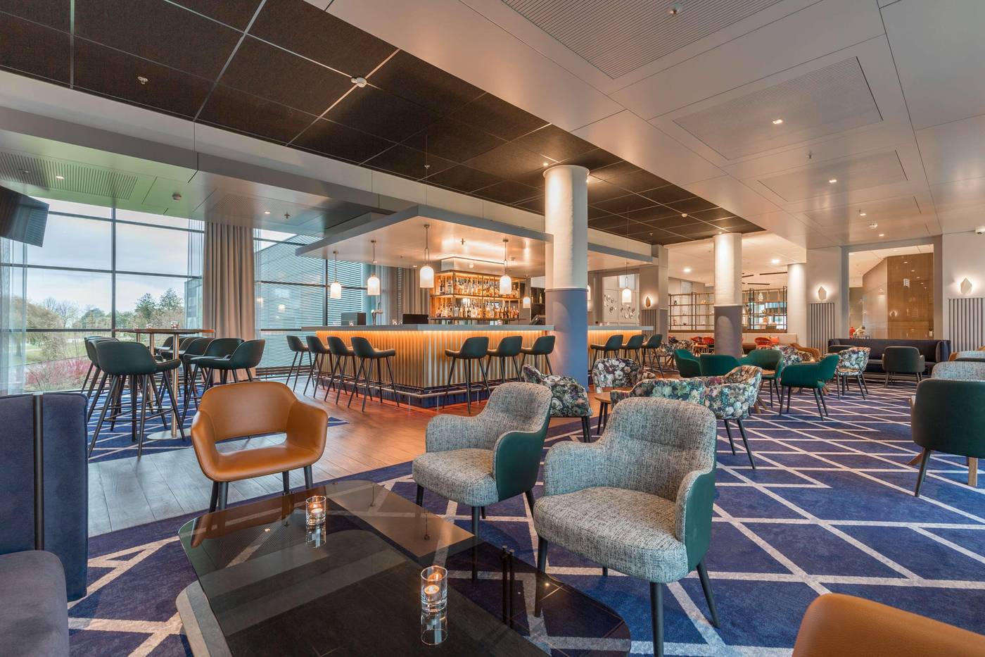Radisson-Blu-Amsterdam-Airport-Bar-14
