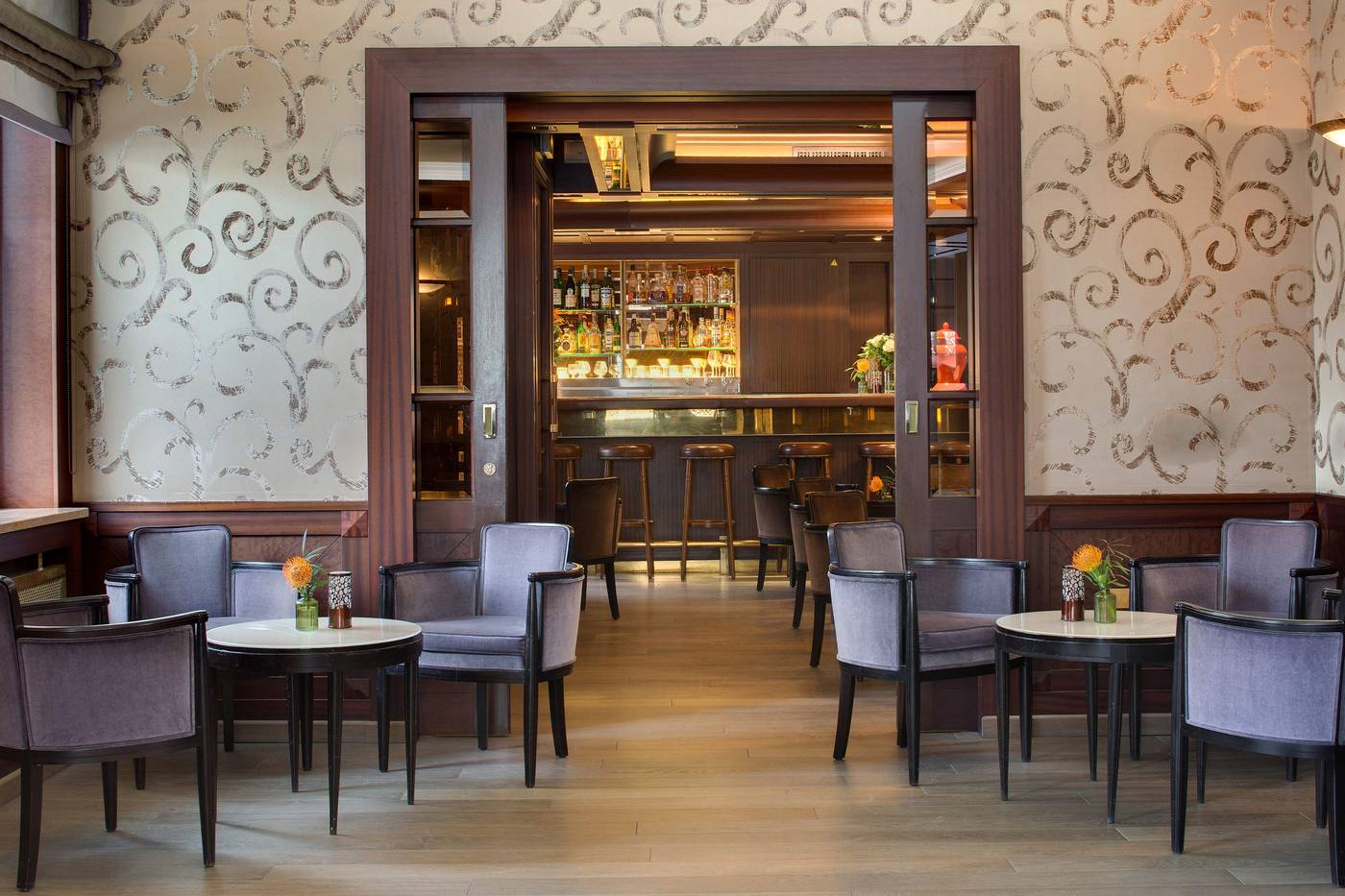 Splendid-Etoile-Lobby-11