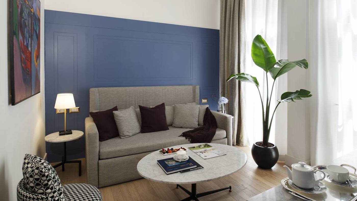 Elizabeth-Unique-Hotel-Room-25