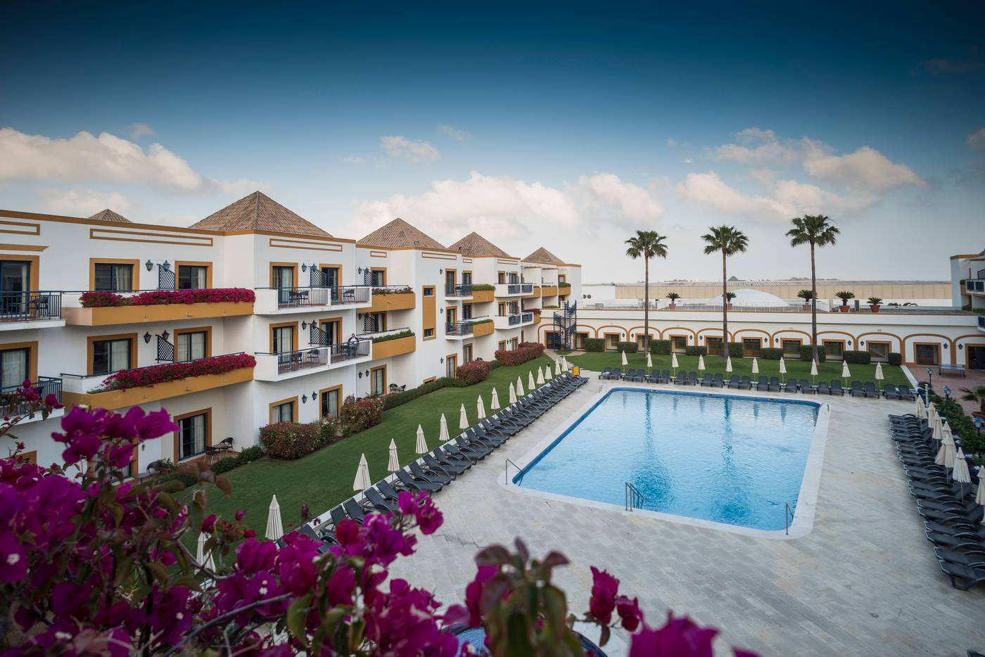 Vila-Gale-Tavira-Pool-6