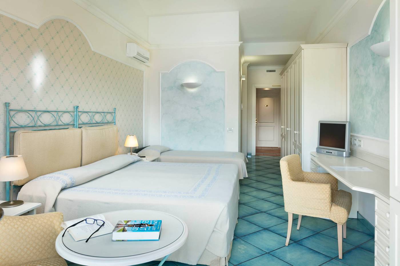 Hotel-Santa-Gilla-Room-30