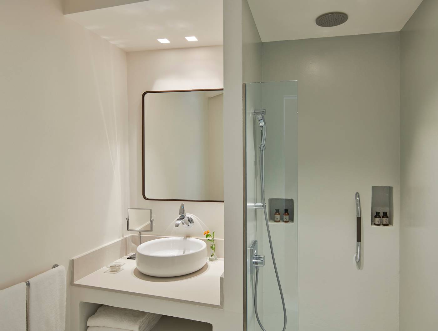 Baia-Chia-Laguna-Resort--Curio-Collection-By-Hilton-Room-42